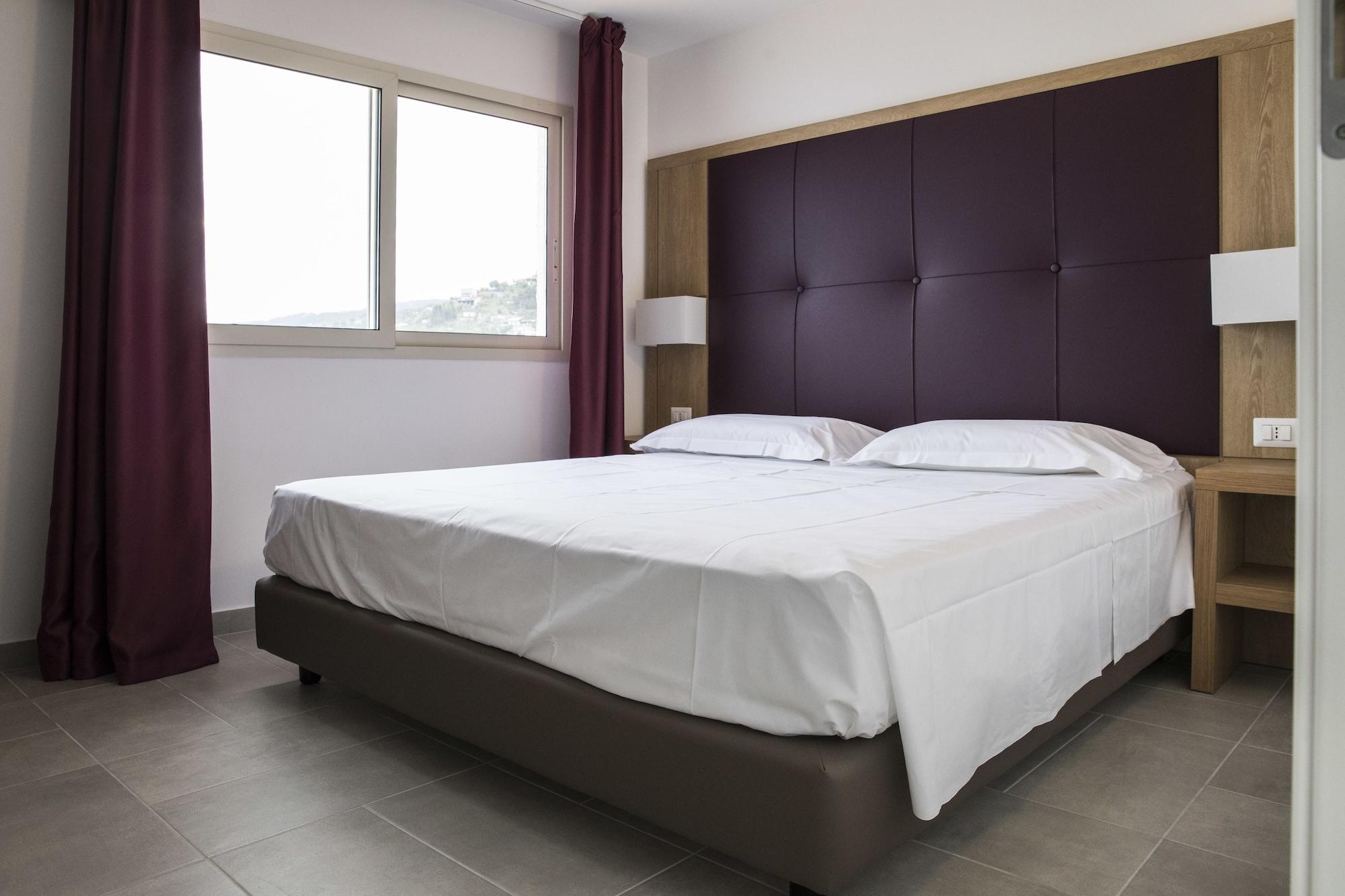 Blue Bay Aparthotel Cefalù Exterior foto