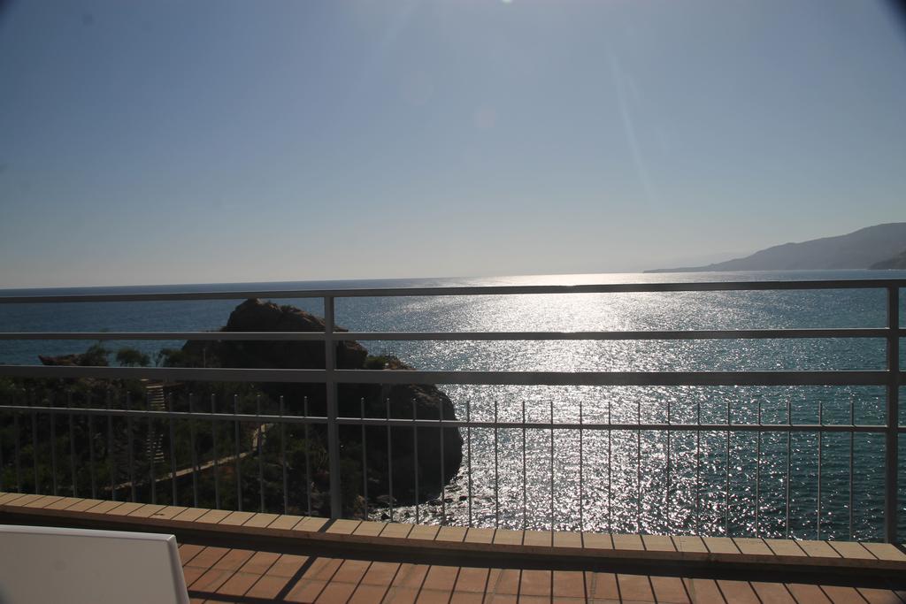 Blue Bay Aparthotel Cefalù Exterior foto