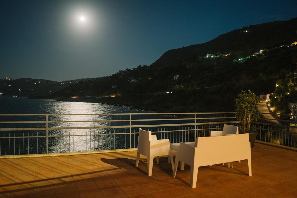 Blue Bay Aparthotel Cefalù Exterior foto